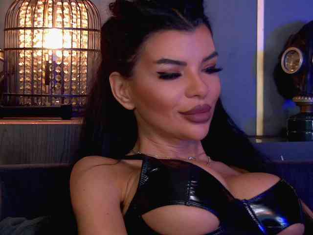 EleniaDevons webcam