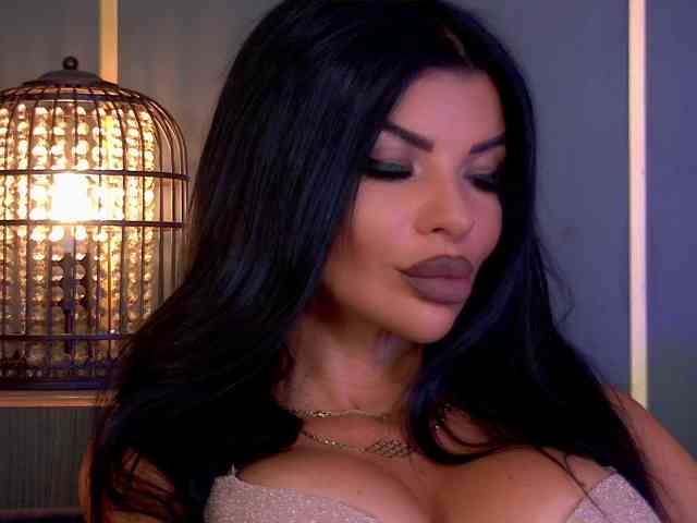 EleniaDevons webcam