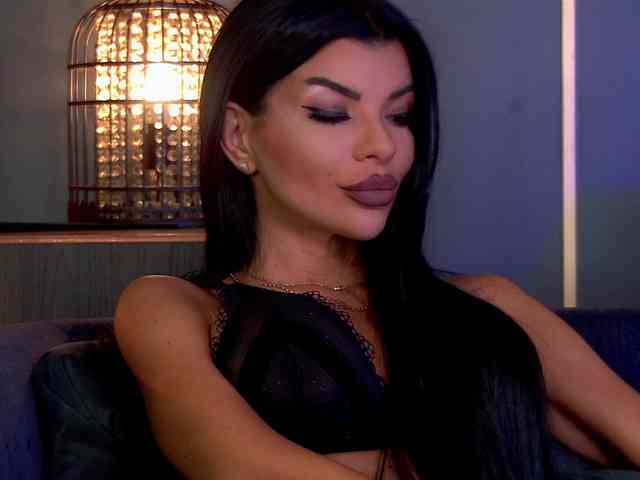 EleniaDevons webcam