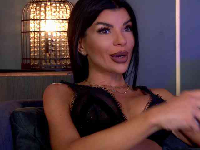 EleniaDevons webcam