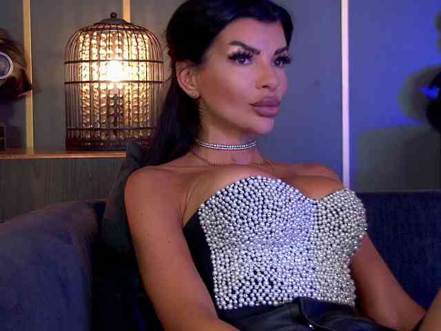 EleniaDevons webcam