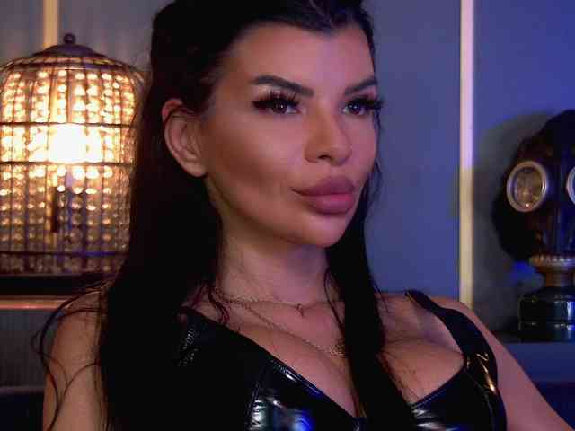 EleniaDevons webcam