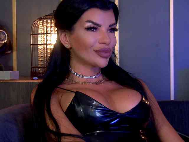 EleniaDevons webcam