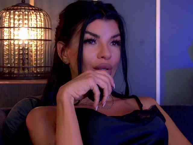 EleniaDevons webcam