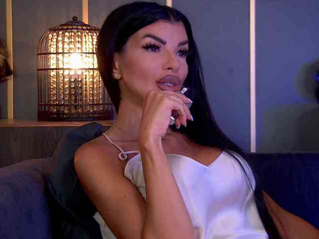 EleniaDevons webcam