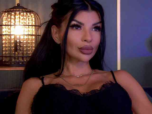 EleniaDevons webcam