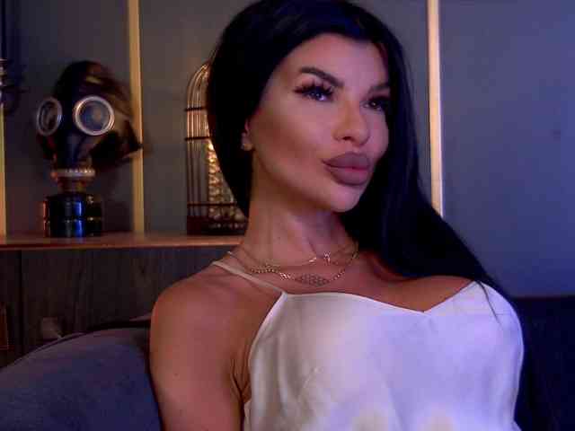 EleniaDevons webcam