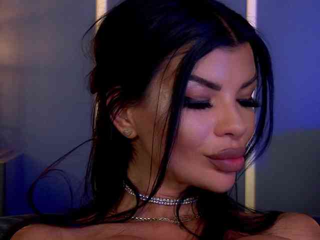 EleniaDevons webcam