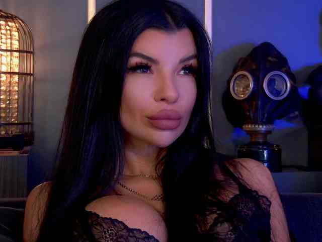 EleniaDevons
