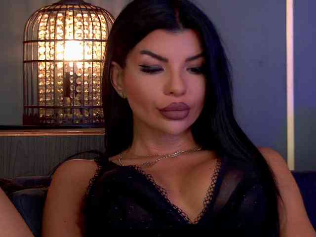 EleniaDevons webcam