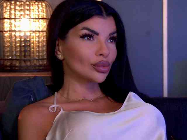 EleniaDevons