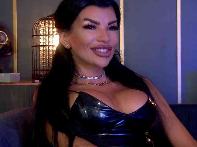 EleniaDevons webcam