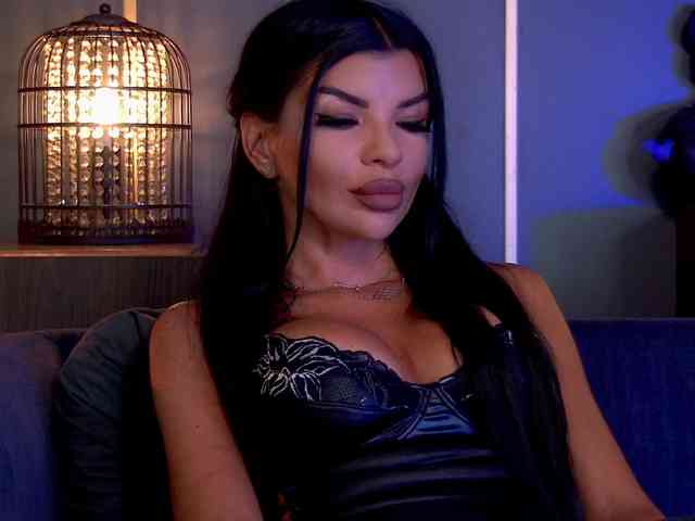 EleniaDevons webcam