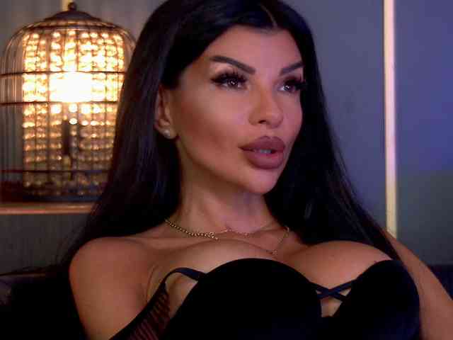 EleniaDevons webcam