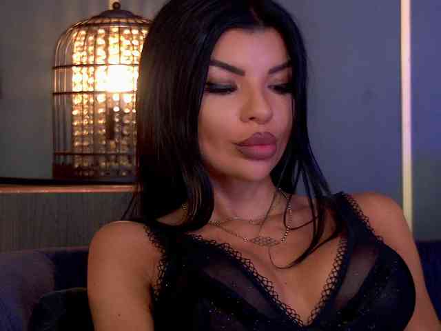 EleniaDevons webcam