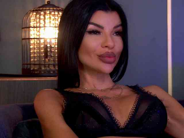 EleniaDevons webcam