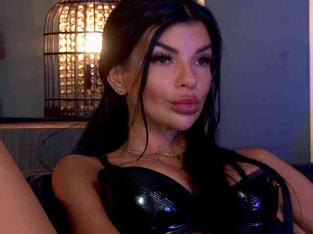 EleniaDevons webcam