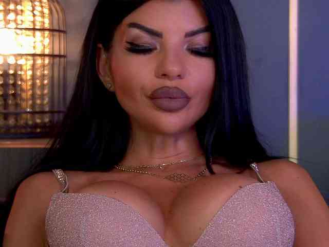 EleniaDevons webcam