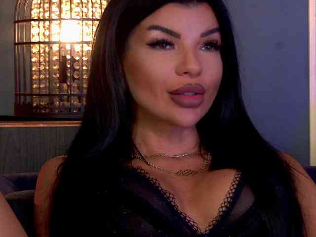 EleniaDevons webcam