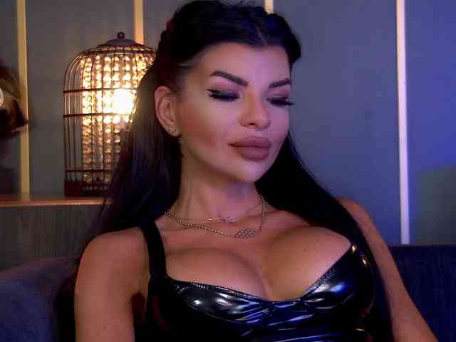 EleniaDevons webcam