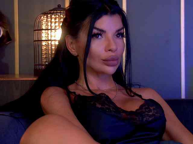 EleniaDevons webcam