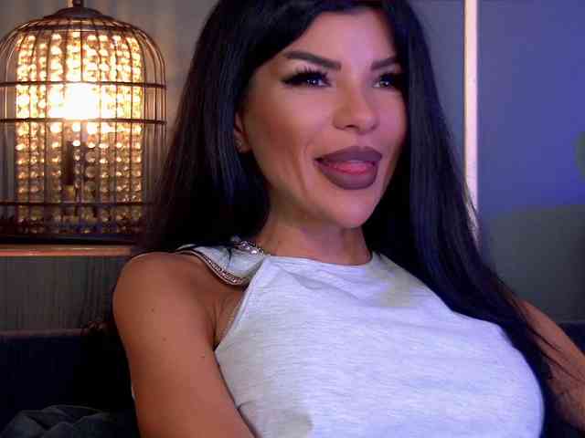 EleniaDevons webcam