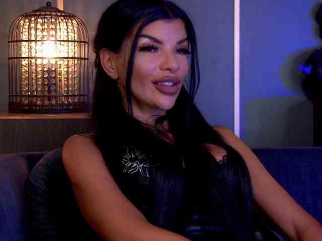 EleniaDevons webcam