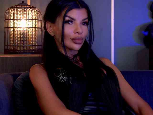 EleniaDevons webcam