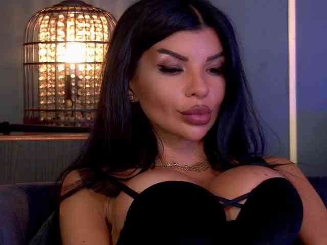 EleniaDevons webcam