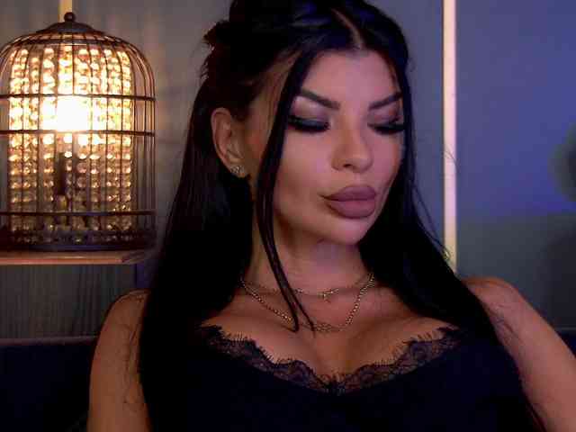 EleniaDevons webcam