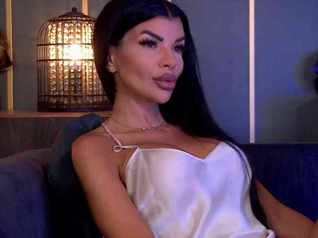 EleniaDevons webcam