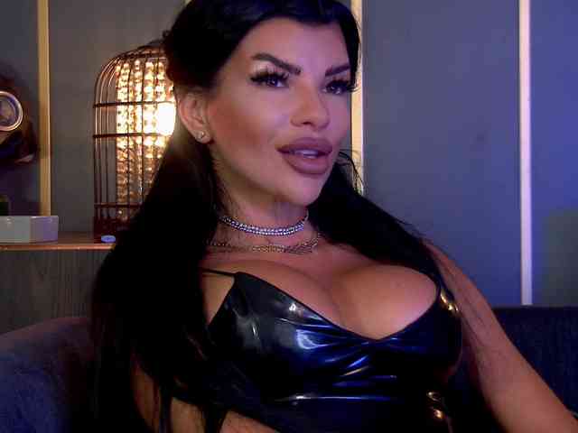 EleniaDevons webcam