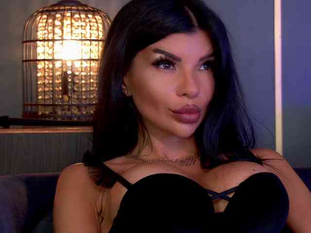 EleniaDevons webcam