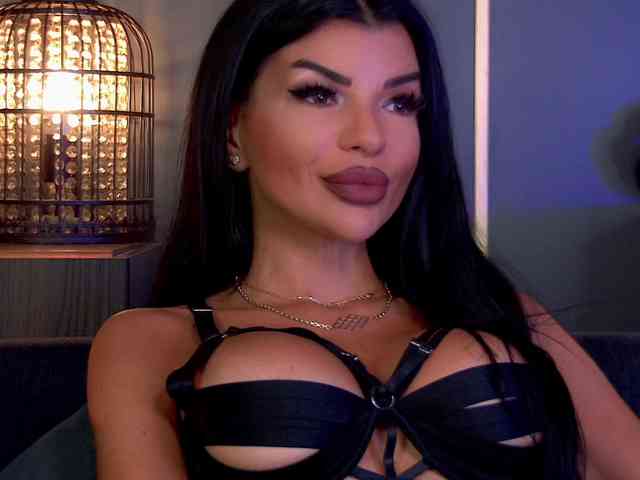 EleniaDevons webcam