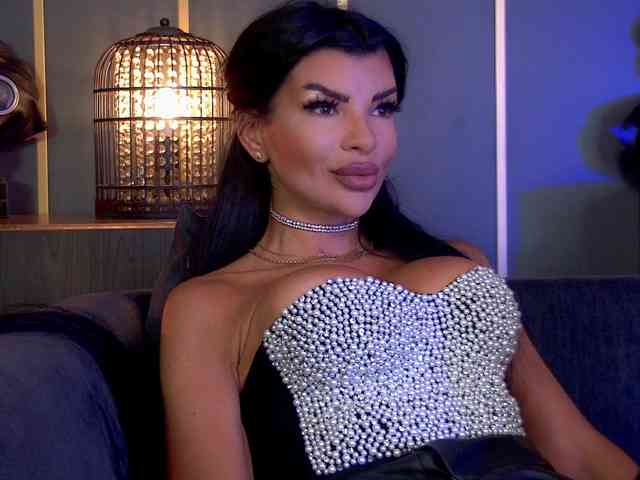 EleniaDevons webcam