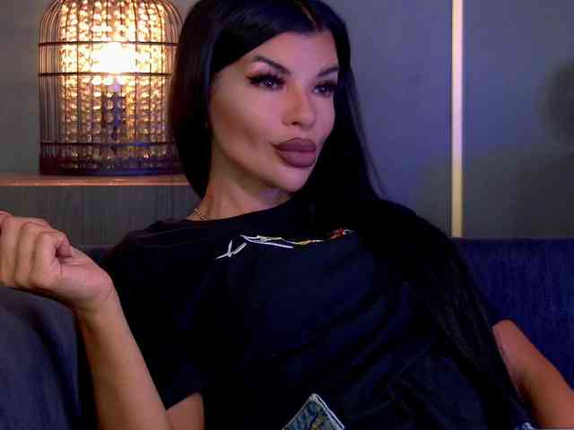 EleniaDevons webcam