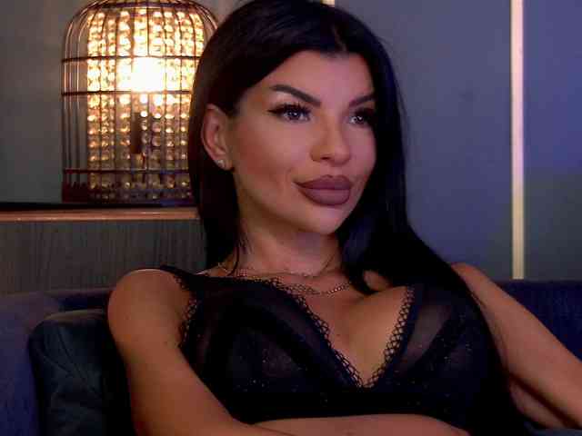 EleniaDevons webcam