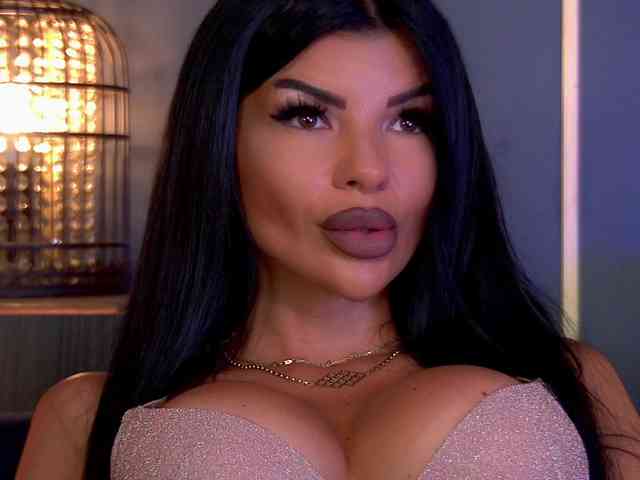 EleniaDevons webcam