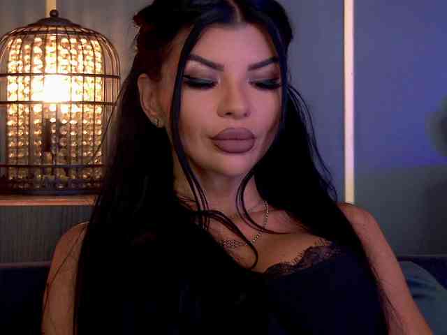EleniaDevons webcam