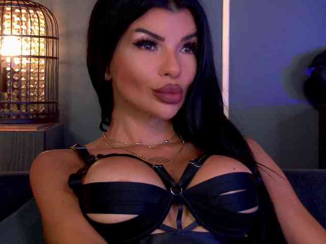 EleniaDevons webcam