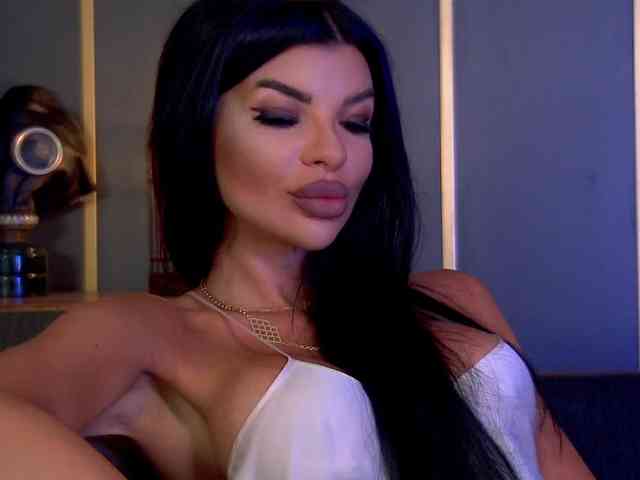 EleniaDevons webcam