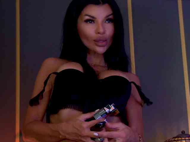EleniaDevons webcam