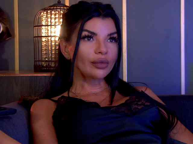 EleniaDevons webcam