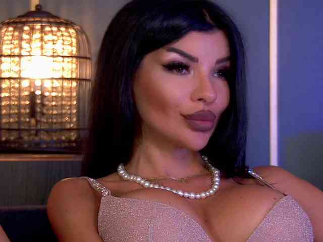 EleniaDevons webcam