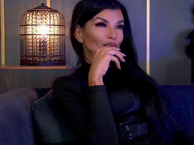 EleniaDevons webcam