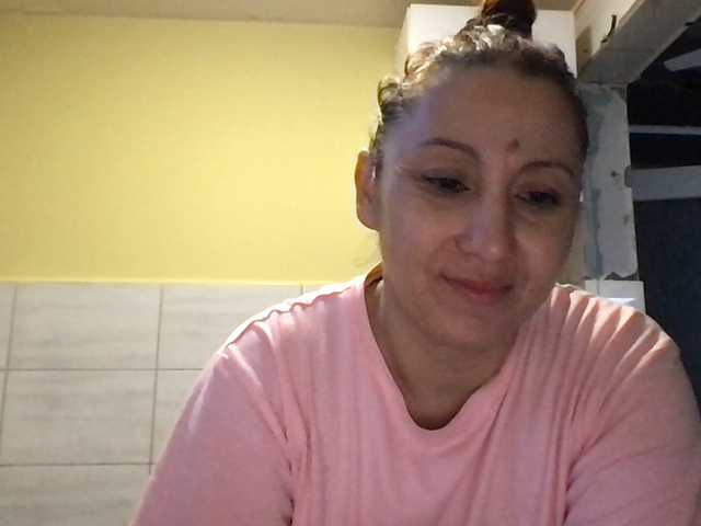 sexmari39's BongaCams show and profile