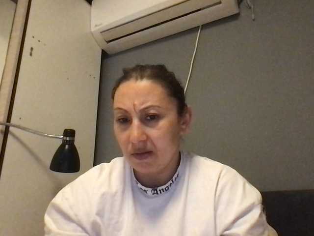 sexmari39's BongaCams show and profile