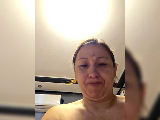 sexmari39's BongaCams show and profile