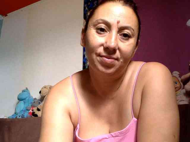 LovellyMary webcam