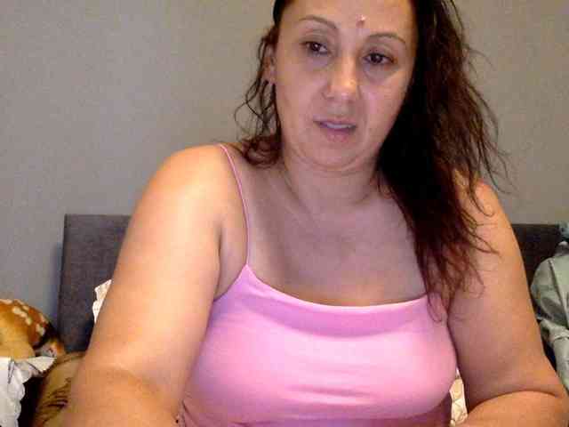 LovellyMary webcam